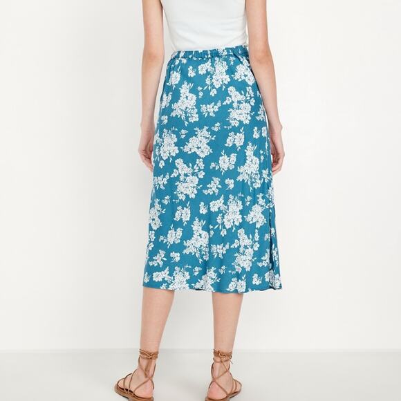Old Navy Bold Floral Crepe A-Line Midi Skirt - Picture 6 of 12